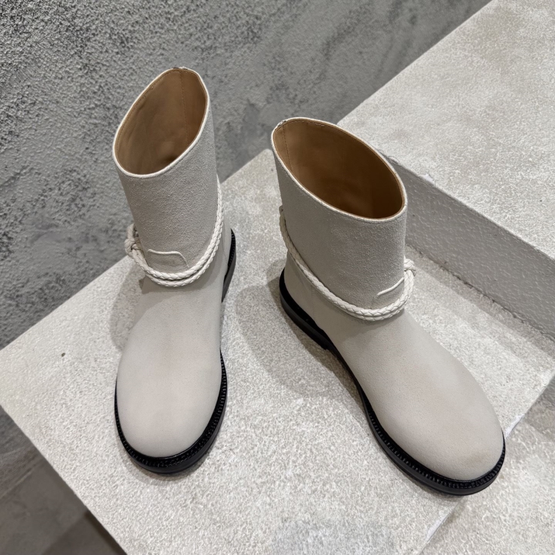 b0tt*ga Ven*ta boots